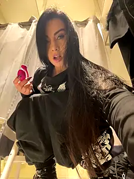 CrazzyChicks online show from 2, 12, 2024