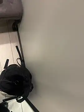 CrazzyChicks online show from 11, 3, 2026