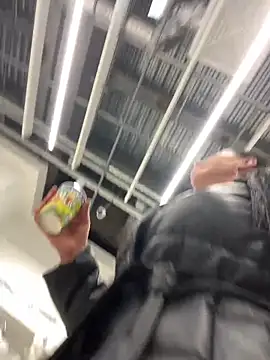 CrazzyChicks online show from 22, 3, 2026