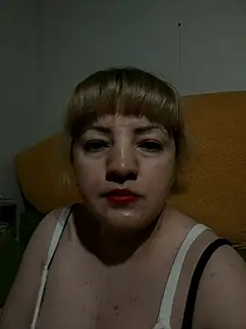 stefanyharper16 online show from 8, 9, 2025