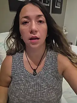 Snapshot of isabella_rossse chatting on 17, 7, 2026 isabella rossse online show from 17, 7, 2026
