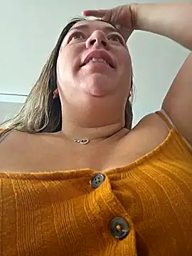 Snapshot of isabella_rossse chatting on 22, 10, 2025 isabella rossse online show from 22, 10, 2025