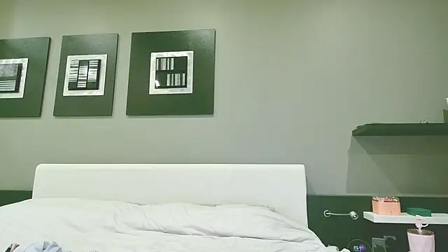 isabella rossse online show from 7, 4, 2026