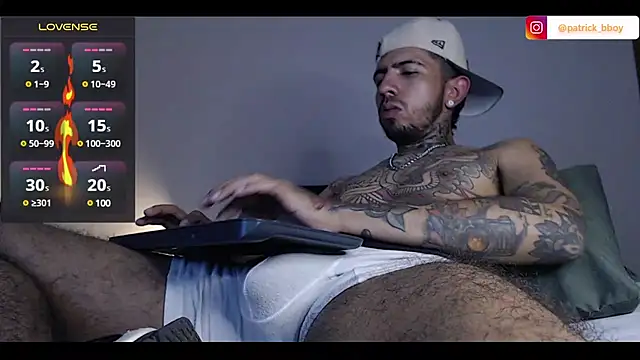 Snapshot of Evans_Osler chatting on 12, 1, 2025 Evans Osler online show from 12, 1, 2025