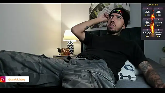 Snapshot of Evans_Osler chatting on 29, 10, 2025 Evans Osler online show from 29, 10, 2025