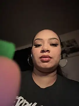 Snapshot of CarmelaAnthony chatting on 7, 3, 2025 CarmelaAnthony online show from 7, 3, 2025