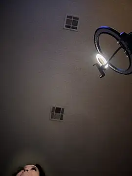 Snapshot of CarmelaAnthony chatting on 2, 3, 2025 CarmelaAnthony online show from 2, 3, 2025