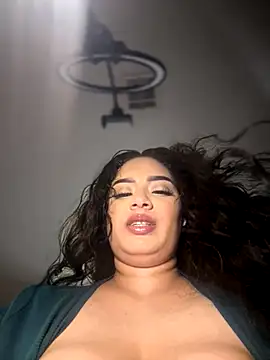 Snapshot of CarmelaAnthony chatting on 3, 10, 2025 CarmelaAnthony online show from 3, 10, 2025