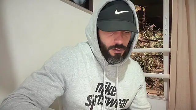 romeolovedark online show from 6, 1, 2026