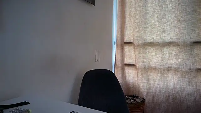 Snapshot of romeolovedark chatting on 20, 4, 2026 romeolovedark online show from 20, 4, 2026