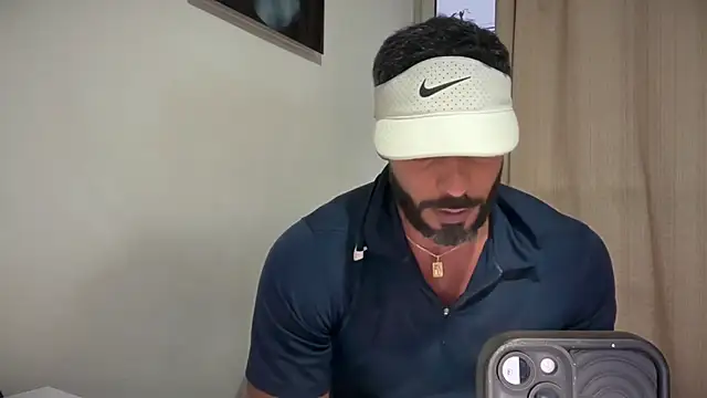 romeolovedark online show from 15, 2, 2026