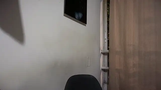 Snapshot of romeolovedark chatting on 7, 5, 2026 romeolovedark online show from 7, 5, 2026