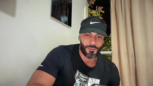 Snapshot of romeolovedark chatting on 26, 5, 2026 romeolovedark online show from 26, 5, 2026
