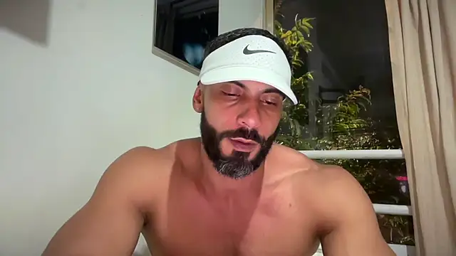 Snapshot of romeolovedark chatting on 16, 5, 2026 romeolovedark online show from 16, 5, 2026