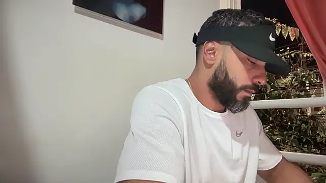 romeolovedark online show from 9, 10, 2025