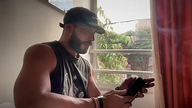 romeolovedark online show from 10, 2, 2026