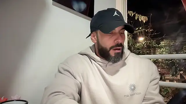 romeolovedark online show from 7, 11, 2025