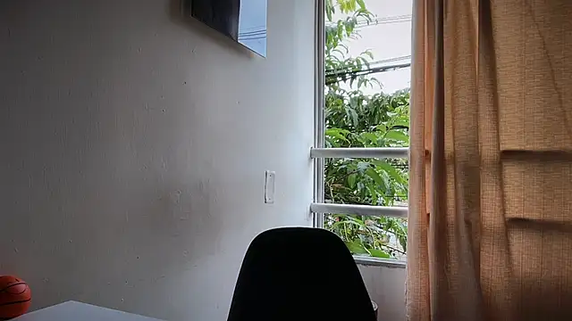 Snapshot of romeolovedark chatting on 12, 5, 2026 romeolovedark online show from 12, 5, 2026