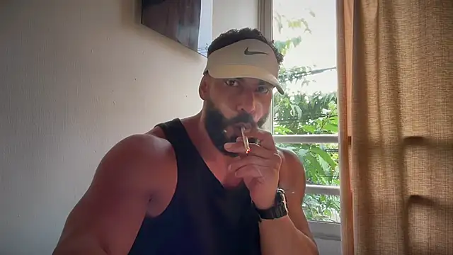 Snapshot of romeolovedark chatting on 6, 5, 2026 romeolovedark online show from 6, 5, 2026