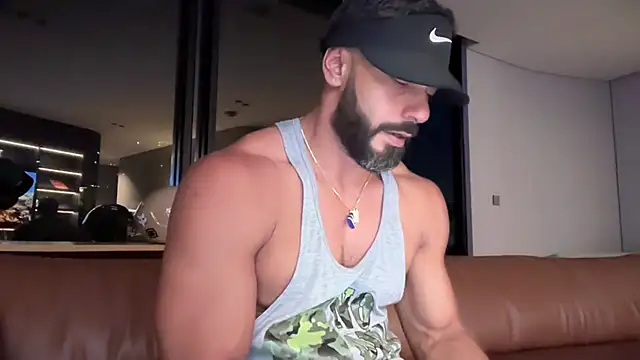 romeolovedark online show from 7, 10, 2025