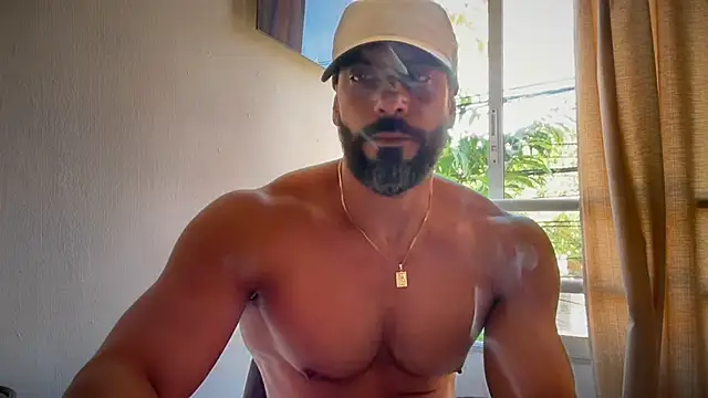 Snapshot of romeolovedark chatting on 31, 5, 2026 romeolovedark online show from 31, 5, 2026
