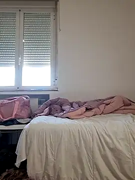 laura dirtyhot online show from 16, 12, 2024