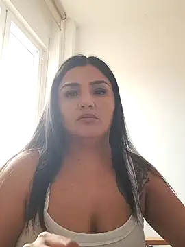 laura dirtyhot online show from 13, 12, 2024