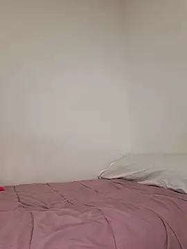 laura dirtyhot online show from 17, 12, 2024