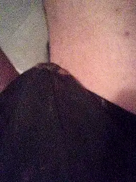 Invisiblesqz online show from 9, 10, 2025