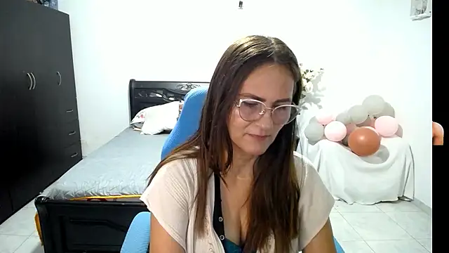 Xiimen online show from 17, 9, 2025