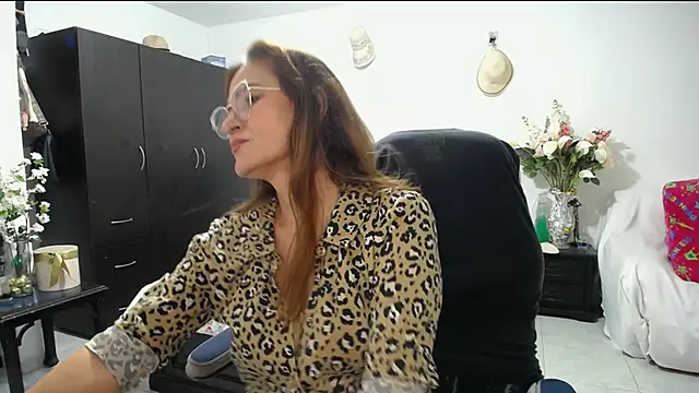 Xiimen online show from 14, 2, 2025