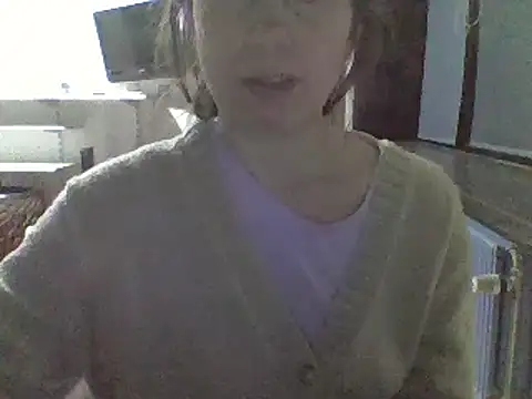 Moi Lina online show from 18, 11, 2025