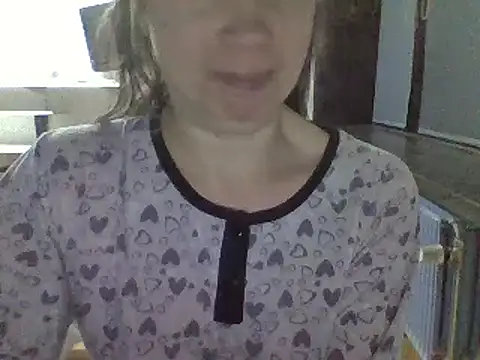 Moi Lina online show from 13, 10, 2025