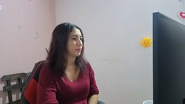 Eva Rodriguez  online show from 17, 11, 2025