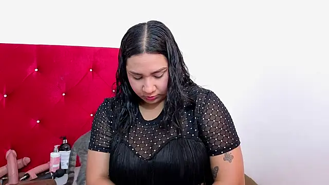 Snapshot of Daniik-big chatting on 24, 5, 2026 Daniik-big online show from 24, 5, 2026