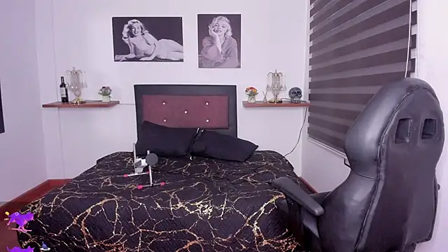 Mariana Joness online show from 13, 9, 2025