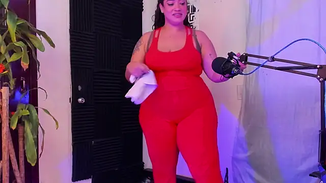 HannaMiillsxh online show from 16, 4, 2026