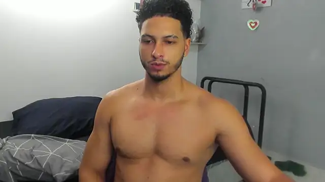 Snapshot of Kris_Khalifa69 chatting on 21, 6, 2026 Kris Khalifa69 online show from 21, 6, 2026