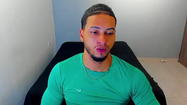 Snapshot of Kris_Khalifa69 chatting on 3, 2, 2026 Kris Khalifa69 online show from 3, 2, 2026