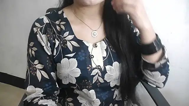 Chanchal--Navya online show from 6, 3, 2026