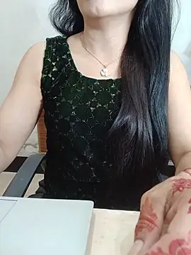 Snapshot of Chanchal--Navya chatting on 14, 5, 2026 Chanchal--Navya online show from 14, 5, 2026