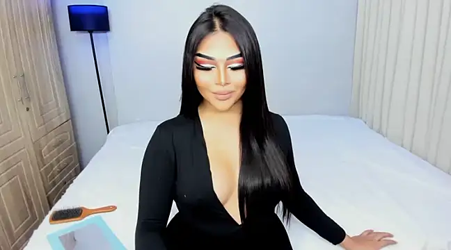 Snapshot of shantal_r0mance chatting on 5, 3, 2025 shantal r0mance online show from 5, 3, 2025