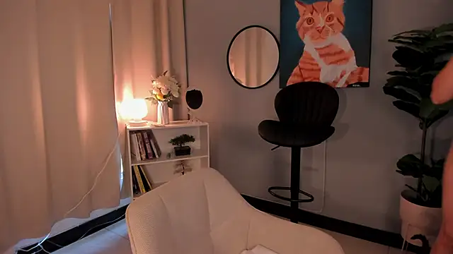 LiaPearce online show from 28, 10, 2025