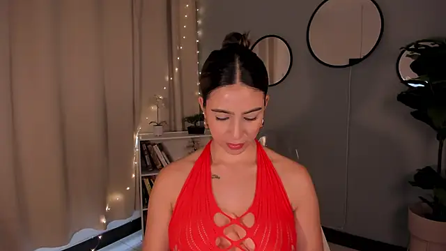 LiaPearce online show from 16, 9, 2025