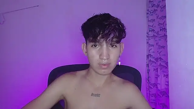 Snapshot of littlextreme chatting on 14, 2, 2025 littlextreme online show from 14, 2, 2025