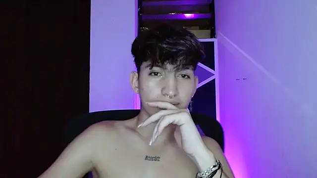 Snapshot of littlextreme chatting on 16, 3, 2025 littlextreme online show from 16, 3, 2025