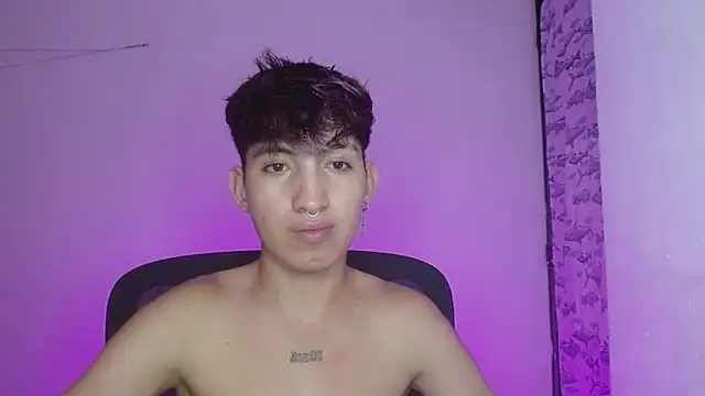 Snapshot of littlextreme chatting on 20, 2, 2025 littlextreme online show from 20, 2, 2025