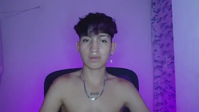 Snapshot of littlextreme chatting on 12, 2, 2025 littlextreme online show from 12, 2, 2025