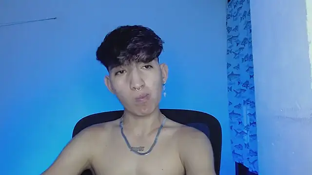 Snapshot of littlextreme chatting on 4, 3, 2025 littlextreme online show from 4, 3, 2025