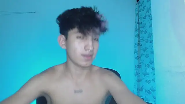 Snapshot of littlextreme chatting on 25, 2, 2025 littlextreme online show from 25, 2, 2025